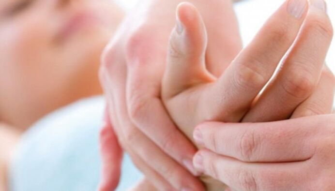 Meine Fingergelenke tun weh